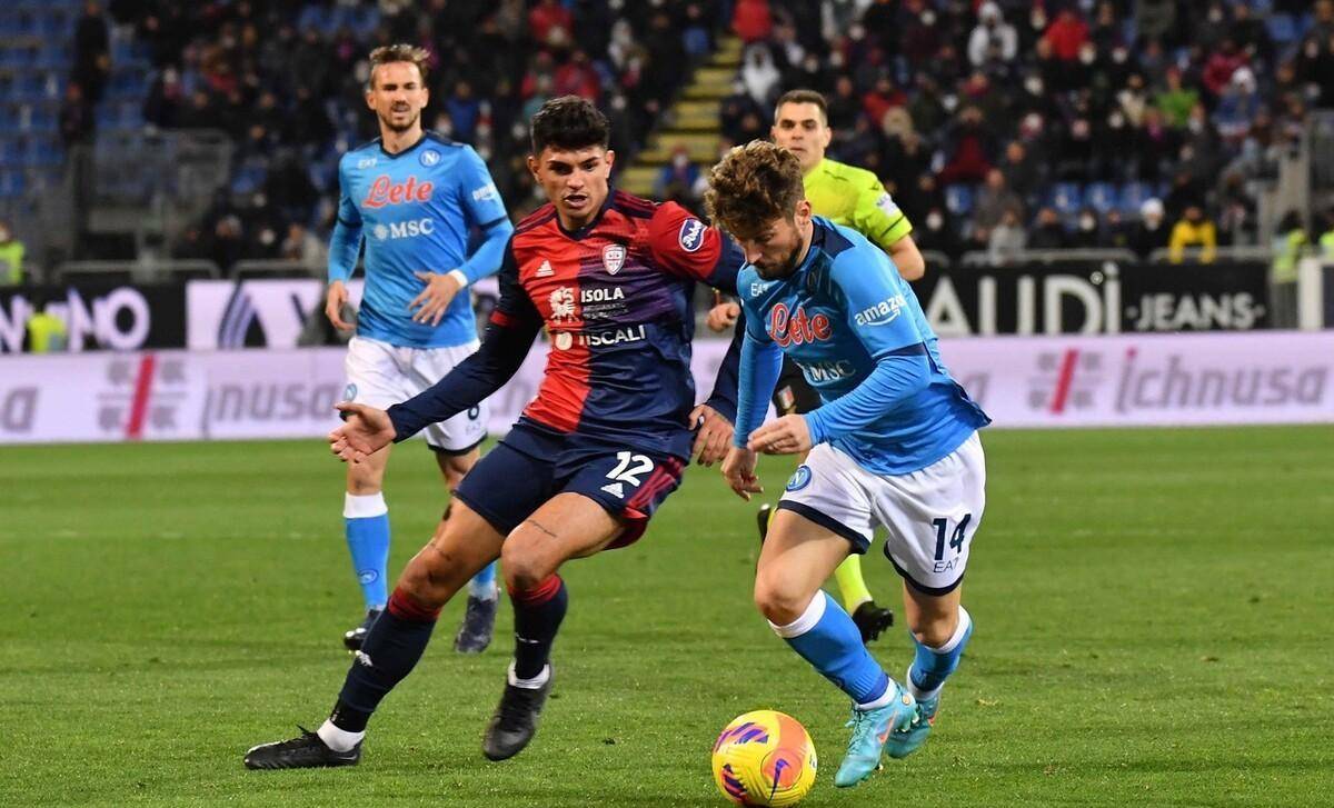 那不勒斯内部会议纪要流出:赛后造点机会,足总杯使命明确,团队化学反应显著(那不勒斯转会最新消息) 那不勒斯内部会议纪要流出:赛后造点机会,足总杯使命明确,团队化学反应显著(那不勒斯转会最新消息)