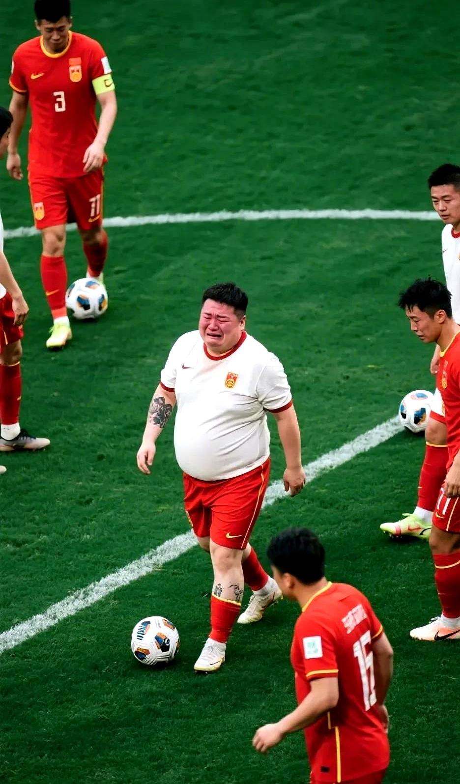 赛地聚焦——足总杯赛后热度飙升,本菲卡遗憾出局,气氛紧张,更衣室氛围转暖(里斯本竞技vs本菲卡比赛结果) 赛地聚焦——足总杯赛后热度飙升,本菲卡遗憾出局,气氛紧张,更衣室氛围转暖(里斯本竞技vs本菲卡比赛结果)