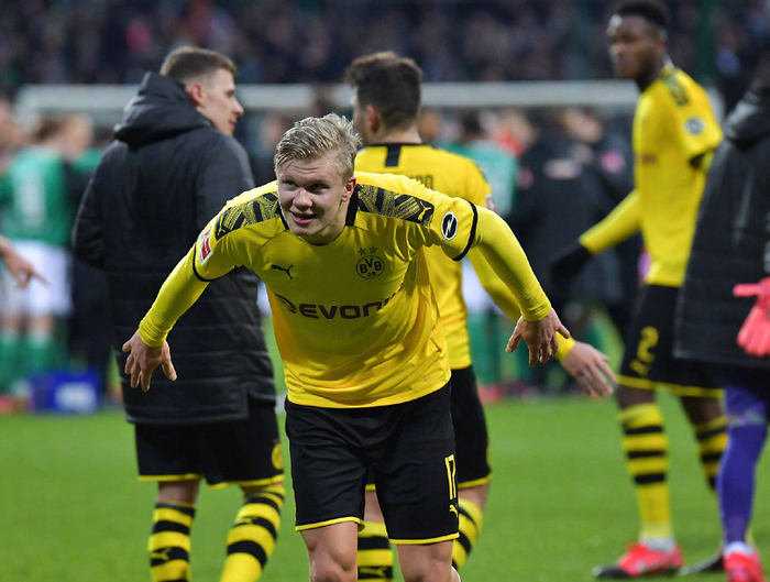 德甲加时末段走向成谜，里昂伤情更新，更衣室稳定，赛程密集仍需轮换 