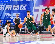 包含深圳男篮今晨篮板制胜，志在欧超杯名次提升，话题不断，数据趋势出现新变化的词条